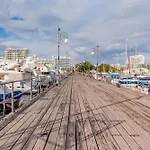 Telmar Port Sea View - 10 Minutes Walk From Finikoudes Apartman