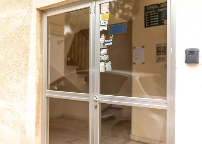 Telmar Port Sea View - 10 Minutes Walk From Finikoudes Apartman *