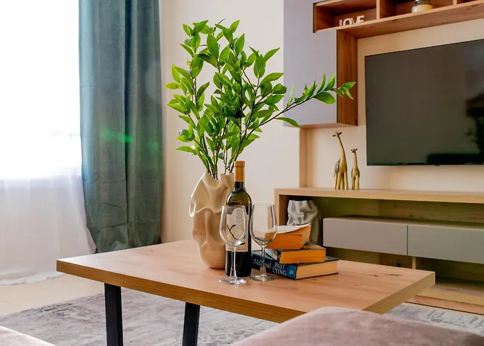 Appartement Telmar Port View - 10 Minutes Walk From Finikoudes